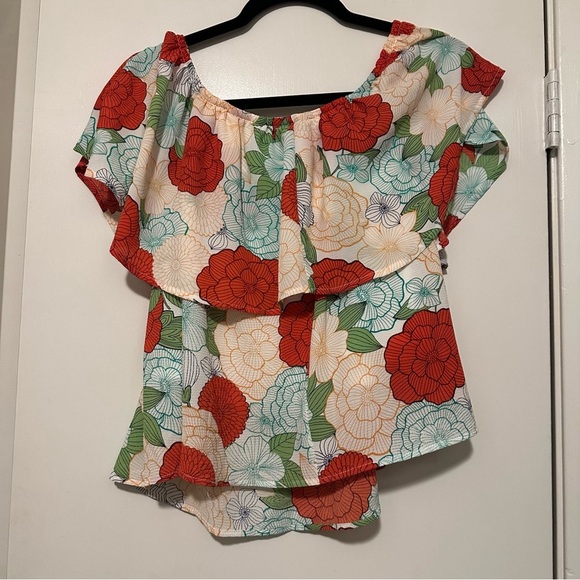 PPLA off the shoulder floral ruffle top size S - Picture 3 of 6